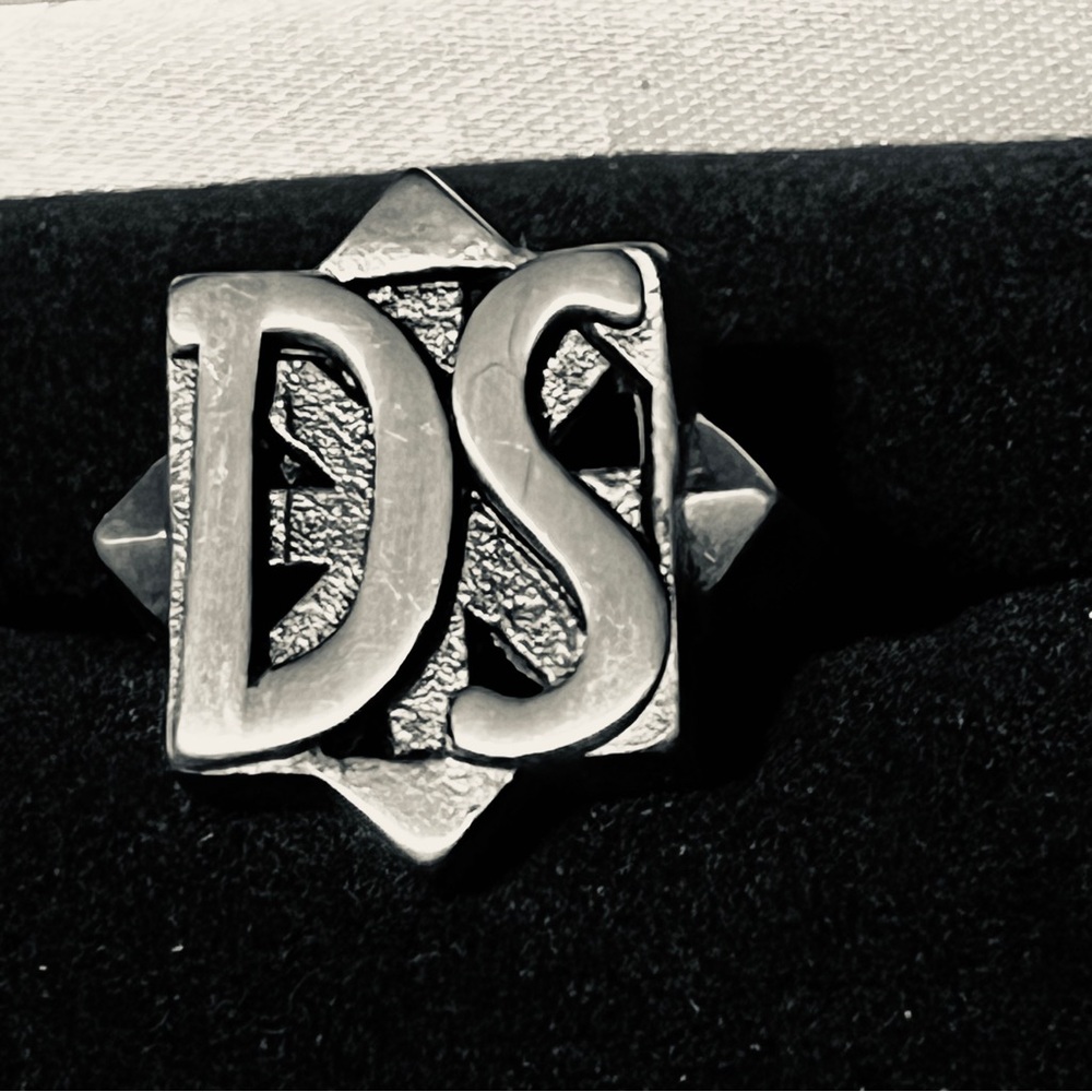 Ds Initial Ring - image 2